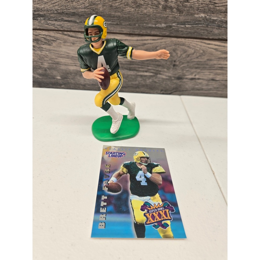 Kenner Starting Lineup Brett Favre Green Bay Packers Figure with Card SB XXXI